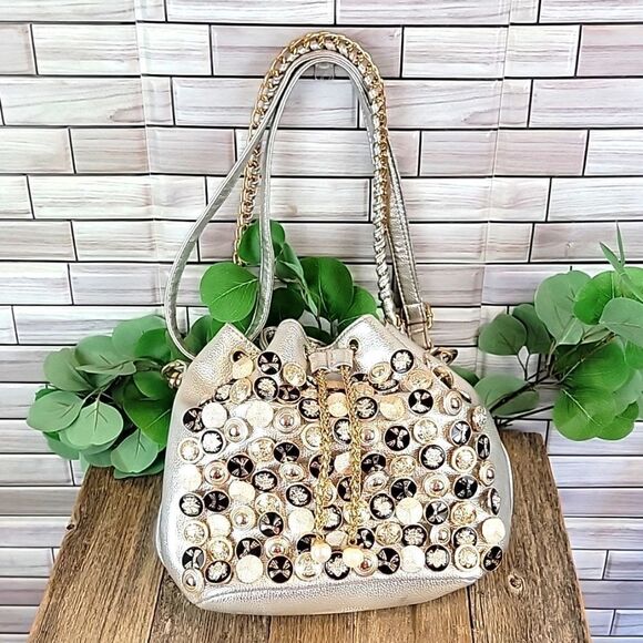 Unbranded silver metallic button studded drawstring shoulder bag - Picture 1 of 15